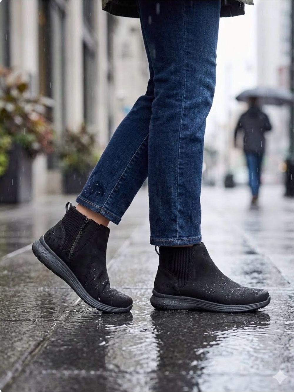 NEW Ryka Noelle Sz 8 Black Suede Water-Repellent Ankle Boots - Picture 3 of 8